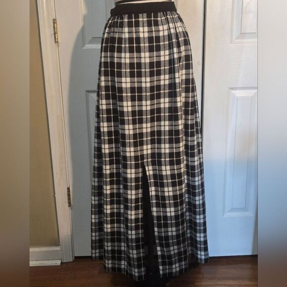 Vintage Plaid Maxi Skirt - Picture 7 of 7